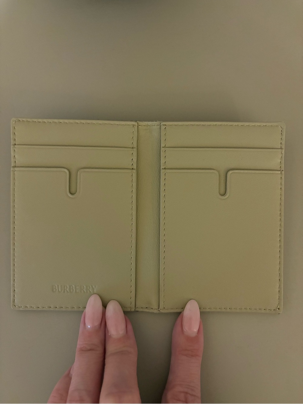 New! Burberry card holder - Picture 3 of 9
